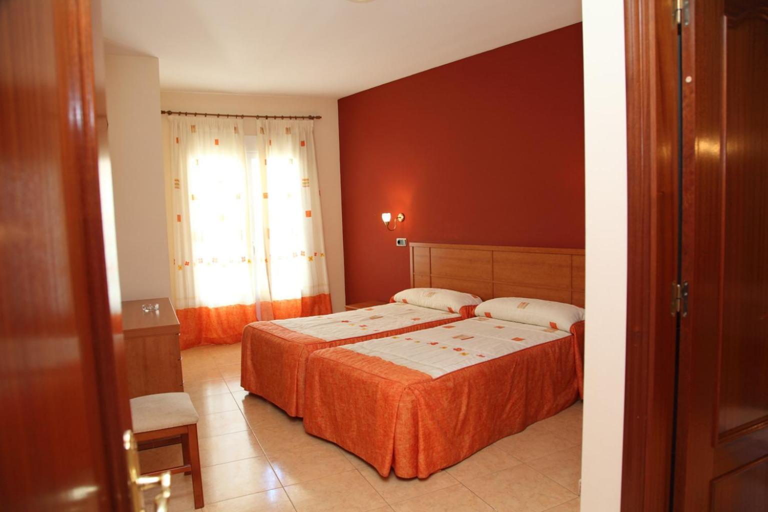 Hotel Ciudad Pozo Alcon Luaran gambar