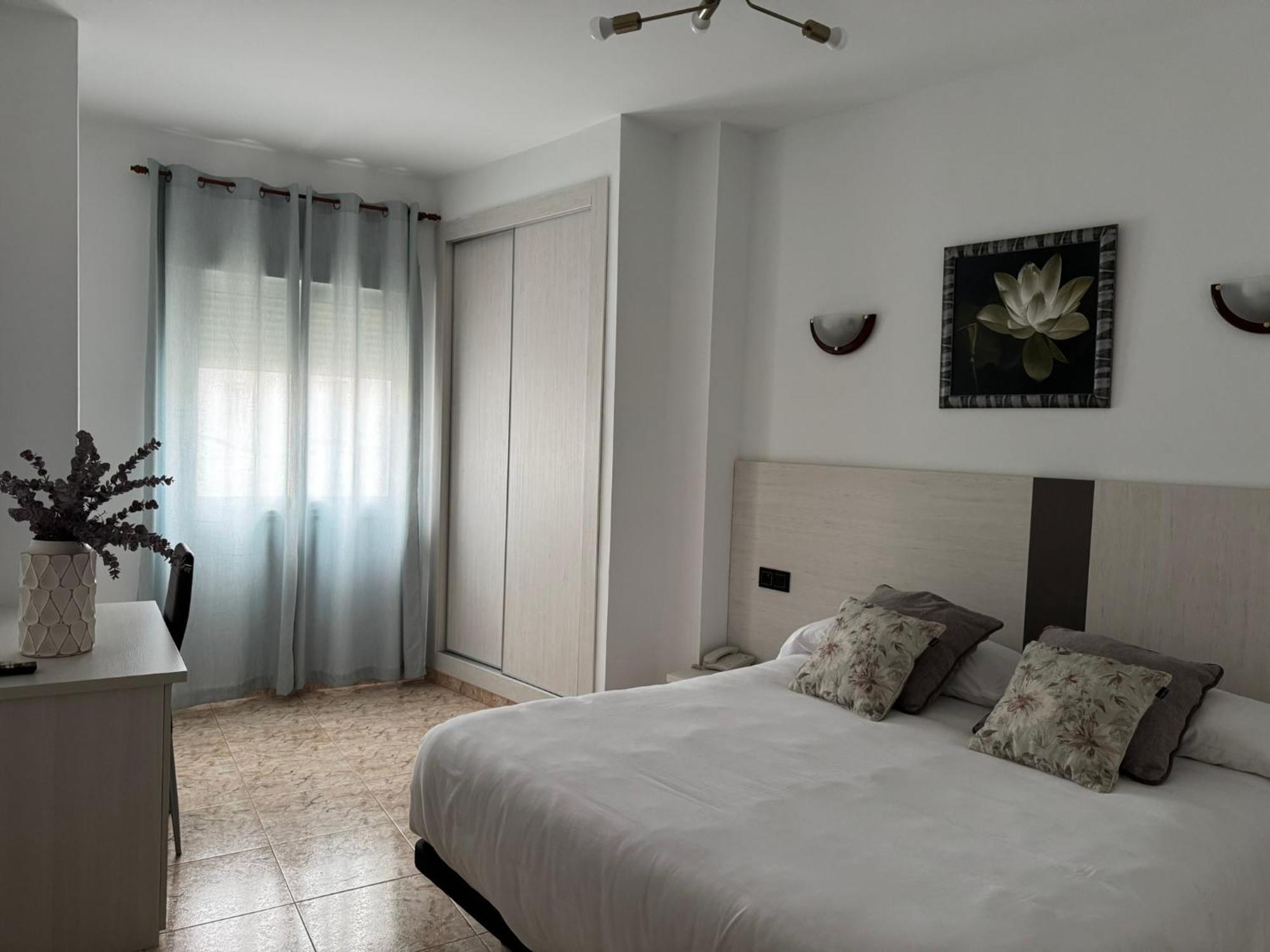 Hotel Ciudad Pozo Alcon Luaran gambar